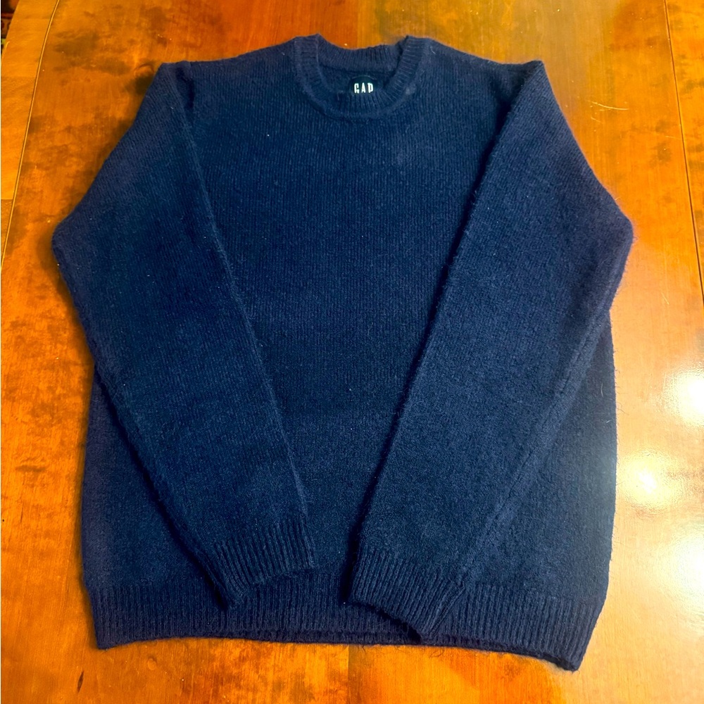 GAP Blue Crewneck Sweater with Ribbed Detailing